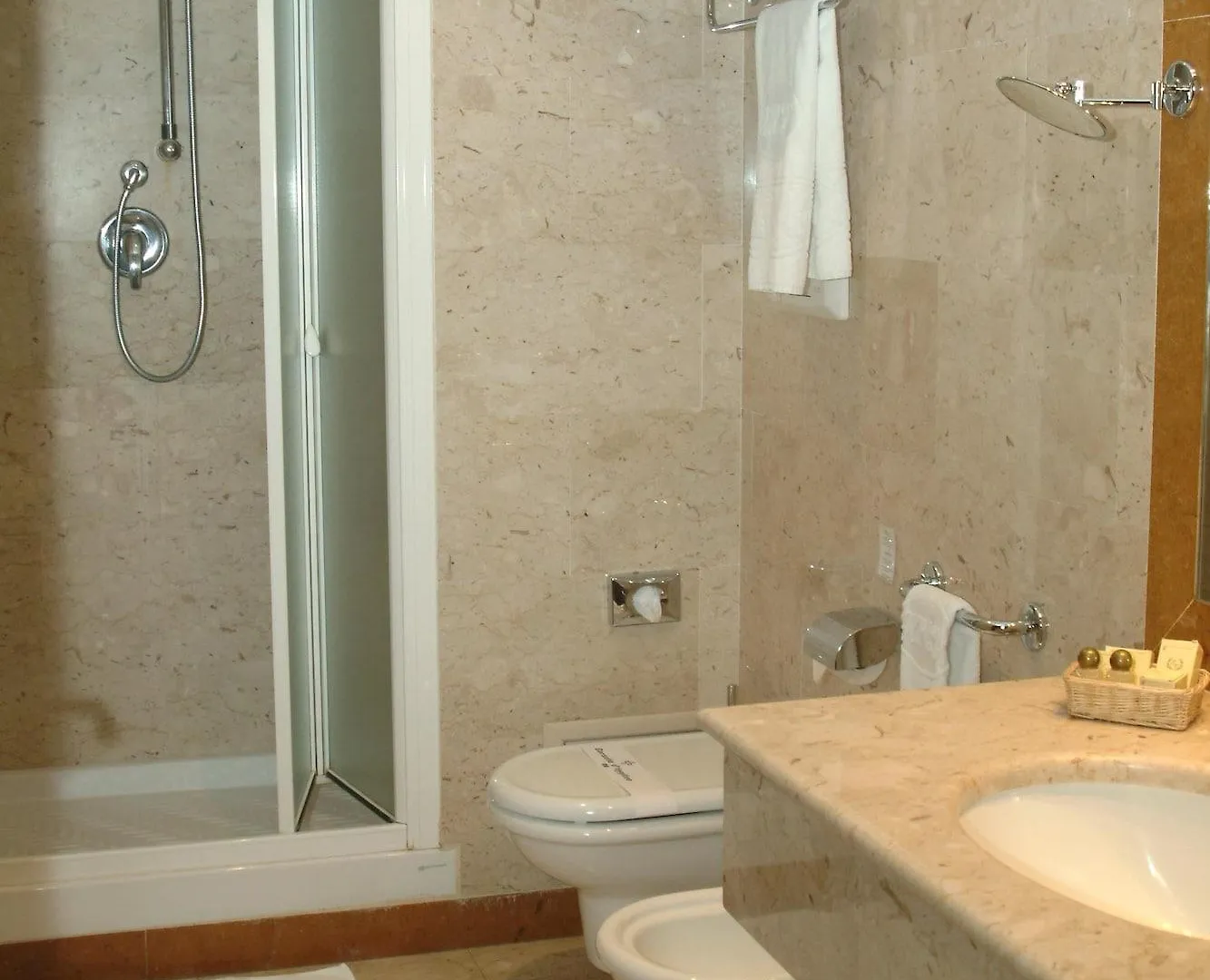 Hotel La Ville Катания 3*,  Италия