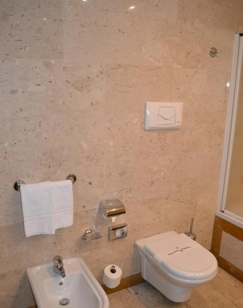 Hotel La Ville Katanya